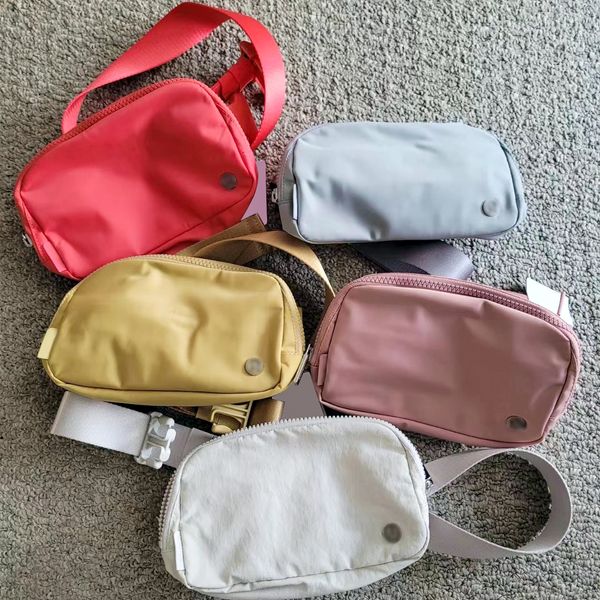 BUMBAG MONEL Bumbag Moda de designer ao ar livre Bag Lu Nylon Ciist Man Fanny Pack Sport Crossbody Bag Luxurys Bolsa 10a ginástica ombro Lulu em todos os lugares Boletes de cinto