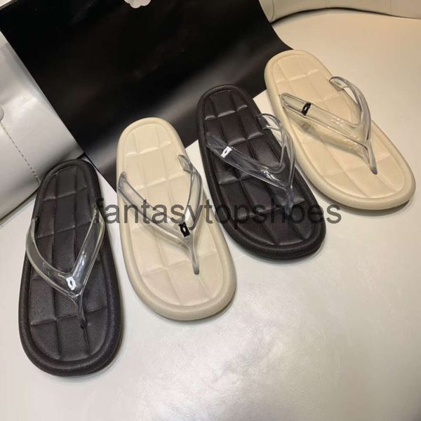 Canalizações folhas de designer folhas de designer interligadas CF C Flip Flop Brand Women Slides Sandals Momen Sapatos Sapatos Verão praia