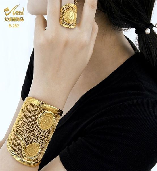 Aniid Indian 24K plattierte goldene Armreifen mit Ring Dubai Hochzeit Brautmanschette Armbänder Ganz afrikanische Charme Schmuck Geschenke 28583959