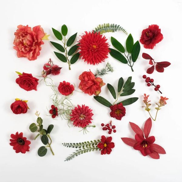 Flores decorativas 64pcs Red Artificial Silk Flor Head Cabeça Verde Folhas Combo para DIY Artesanato Wrinalh Bouquets Decoração Floral Decor