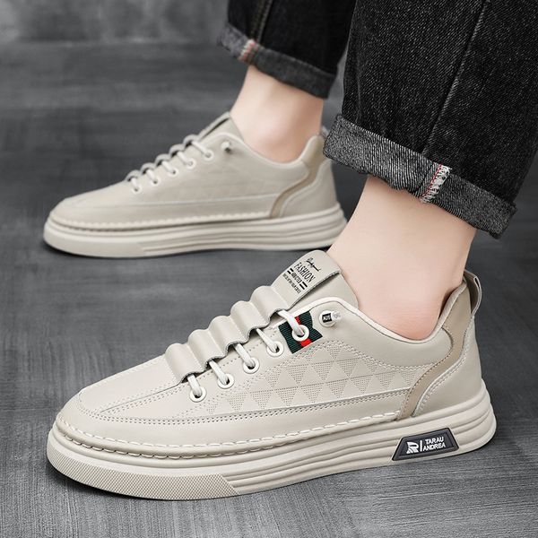 Scarpe per uomini casual sneaker bianchi traspiranti moda che guida le scarpe da tennis a piedi per maschio maschile scenografo gnamce nera di calzature sportive per esterni sneaker oggetto R001