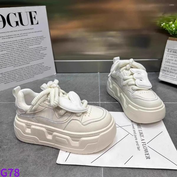 Scarpe casual piccola torta bianca da donna Solina spessa Autunno 2024 sport traspiranti e anti-slip di alta qualità