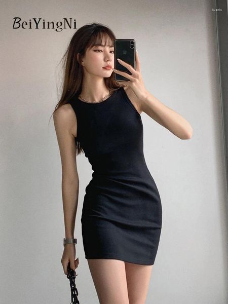 Abiti casual Beiyingni Black Sleeveless Short Dress Women Sexy Y2K Slimt Back Hip Sundass Summer Summer Fashion Corean Vintage