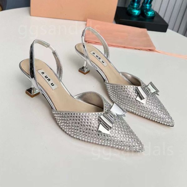 Elegante Low -Heel Luxus Design Sandalen Frauen Strass Verzierungen speicherte Zehen Tipps Slingbacks lässige Lederdekoration Party Kleidschuhe