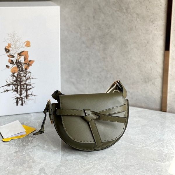 Klassiker Designer Crossbody Bag Travel Sattle Bag Mini -Tasche für Womens echte Ledersack A Hauptwechselbeutel Top Luxus vielseitig weiblich TE045 H4