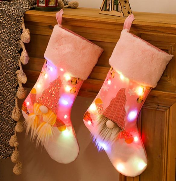 LED Light Up Christmas Strumpf Geschenktüte Weihnachtsbaum Anhänger Dekorationen Ornament Socken Süßigkeiten Bag Home Party Dekoration HH214715483479