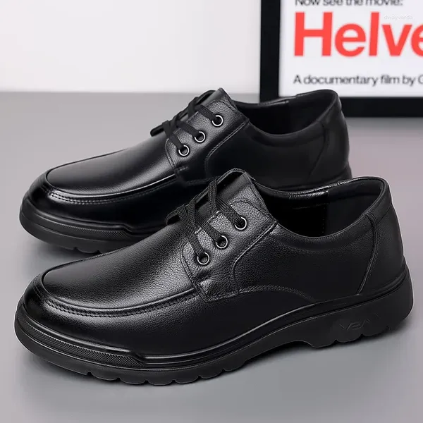 Sapatos casuais homens Oxfords Lace Up Designer Brand Black Leather for Dress Shoe Business Office Formal