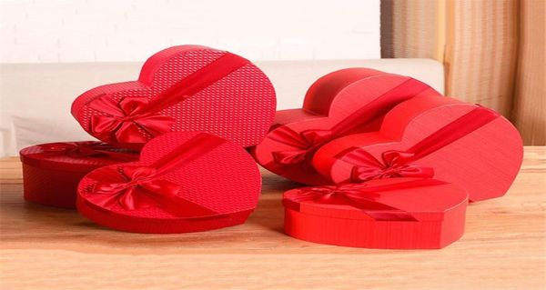 Florist Hat Boxes Box a forma di caramelle a forma di cuore rosso set di 3 confezioni da regalo per regali Fiori di Natale Vase4676682