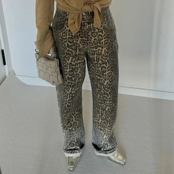 Y2K Retro High Street Street Casual Leopard Stampa jeans americani per uomini e donne versatili pantaloni lunghi dritti di denim 240430 240430