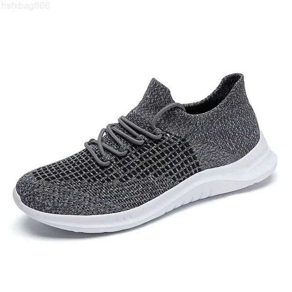 Tênis de vestido cinza com laço 2024 tênis sapatos casuais 34 tamanho de luxo para homens de luxo esportes de marca genuína Shose Fat Luxe 240506