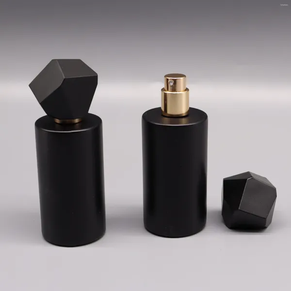 Garrafas de armazenamento preto tampa de poliedro preto 50 ml premium garrafa de perfume portátil recarregável amostra de cosméticos dispensando spray de vidro vazio