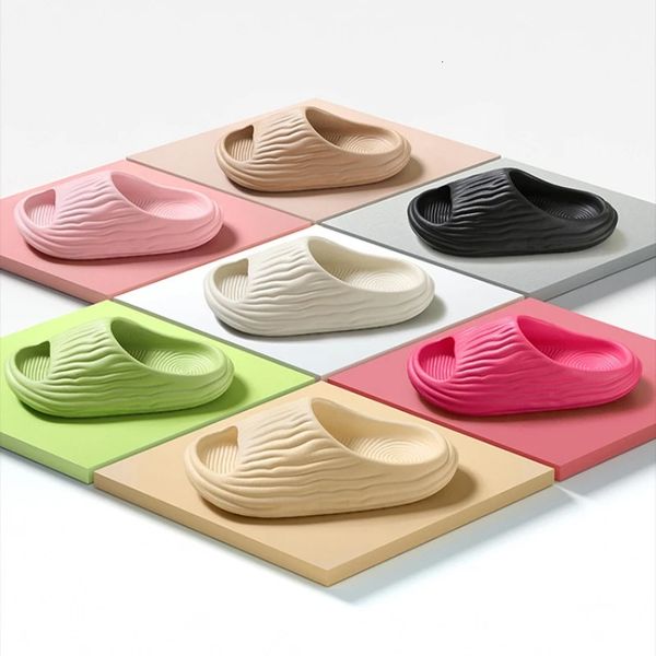 Sandali per la casa di casa uomo estate donne infrasmette di moda coreana pantofole spiaggia cuscino per cuscini scivolato sports sandalie golde 240415 240415