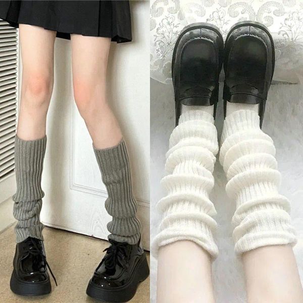 Kadın SOCKS 2024 Sonbahar Kış Örtü Ayak Kapağı JK Lolita Bacak Isıtıcı Uzun Koreli Y2K Punk Gotik Tığ Öneme