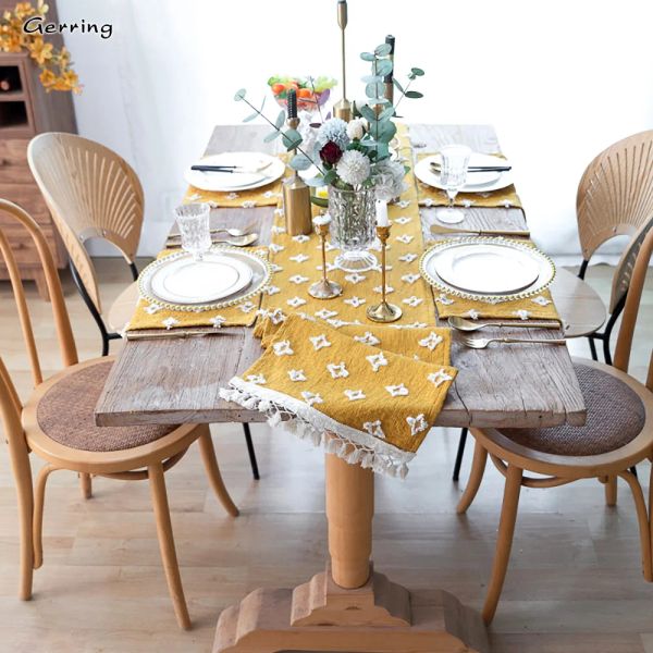 Almofadas Gerring Mesa amarela corredor de fios vintage tingido Jacquard Tassel Tonel Towloth Cobertura de mesa de qualidade retangular para decoração para casa placemat