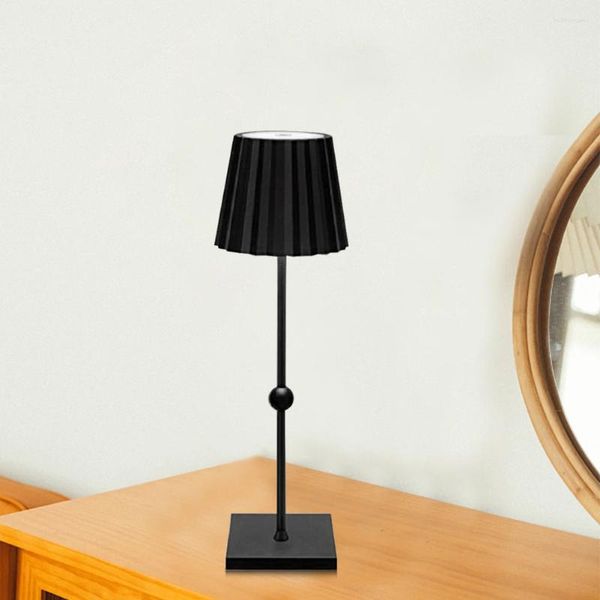 Tischlampen schnurlose Lampe Letzte 16 Stunden Minimalistische Atmosphäre Licht USB -Ladung Modernes Bett dimmbar für Heimschlafzimmer