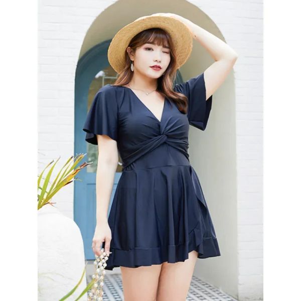 Abiti da bagno signore Korea Corea Nuove grandi dimensioni Vneck Swimsuit Women Onepiece A Line Abito Conservative Rash Guard Beach Wear