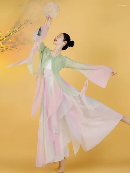 Indossare un abito da ballo classico elegante corpo femminile cambio graduale garza di chiffon in cinese addestramento in stile antico