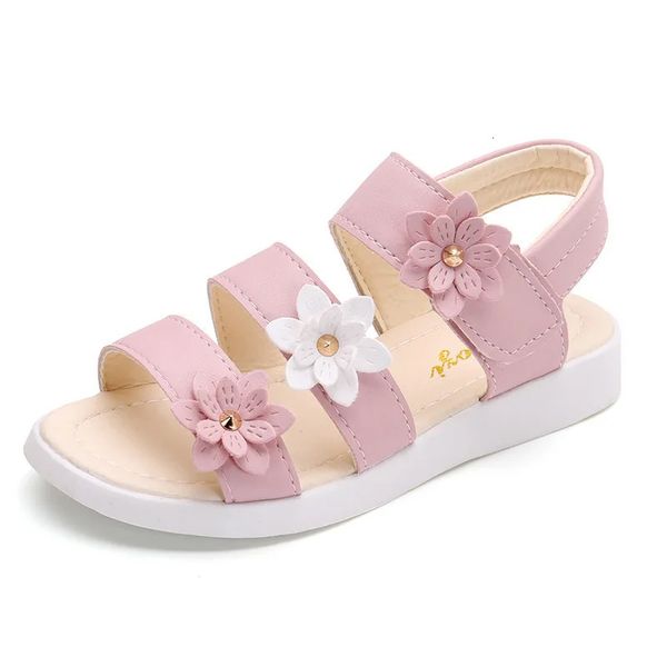 Scarpe per bambini in stile estivo per bambini sandali ragazze principessa bella fiori bambini piatto da bambino gladiatore morbido 240423