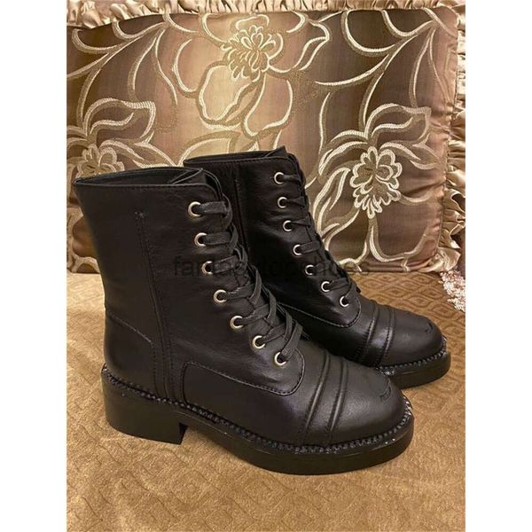Channeles Version Dist Shoes Designer Pure Top Top Top Leather Leather Edge Toe High Boots