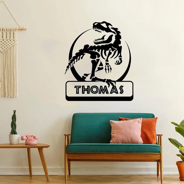 Nome personalizado Jurassic T Rex Dinosaur Wall Sticker Decoração de casa de casa para crianças Decalques de berçário do quarto dos meninos Custom 240423