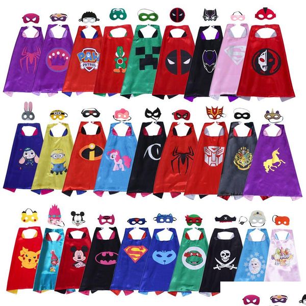 Themenkostüm 102 Designs Superhelden Capes Kostüme mit Masken -Set für Kinder Geburtstagsfeiern Großhandel Satin niedliche Cartoon Cosplay Fanc Dhojq