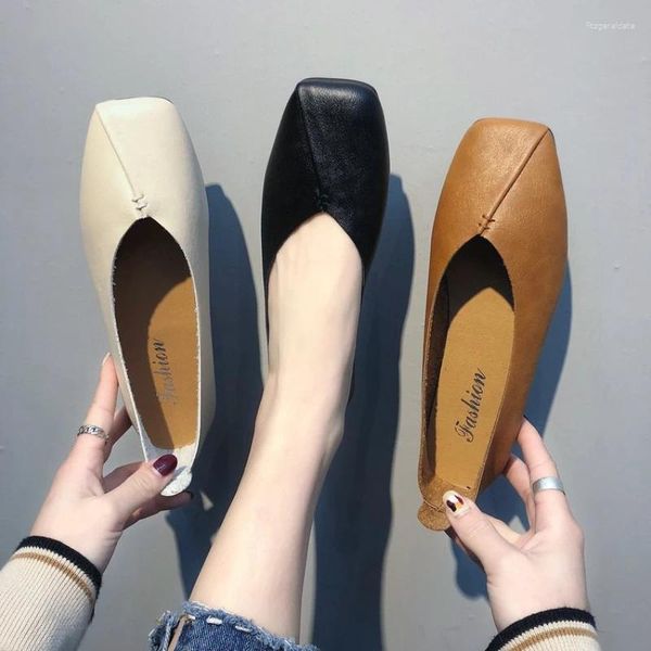 Lässige Schuhe Frauen Flats Leder Square Head Slip-on atmungsablöschbares Sohle gemütlicher Ladung Frauen täglich pendeln einfache koreanische Version
