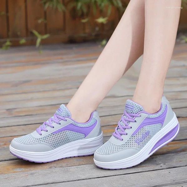 Scarpe casual primaveri e estate a oscillazione sport femminile sport platform per la piattaforma muffin