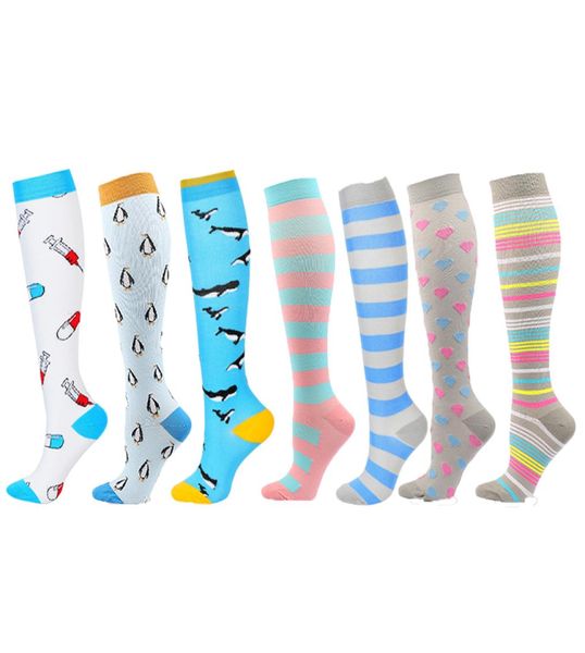 Kompressionsstrümpfe Frauen Männer Drucksocken Kompress Sport hellgrau dunkle Liebesstreifen Pinguin Muster Nylon Spaß Sm2974173