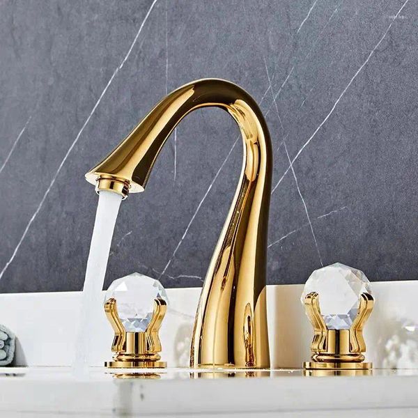 Waschbecken Wasserhähne Luxusgold Messing und Kristallarmatur Top -Qualität kaltes Wasser Lavabo 3 Löcher 2 Griffe Handbecken