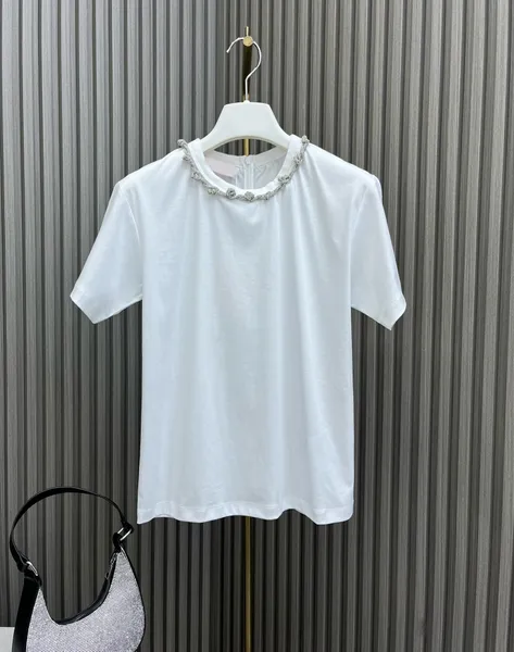 2024 New Fashion Summer Cotton Short Design T-shirt White Women Of Short Short Short Front Paiugini Sweet Tops