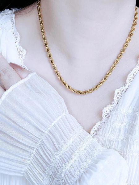 Choker Mode Wide Twist Chain Halskette Frauen Punk Edelstahl Gold Farbe Schlüsselbeutel Boho Schmuck Geburtstag Geschenk