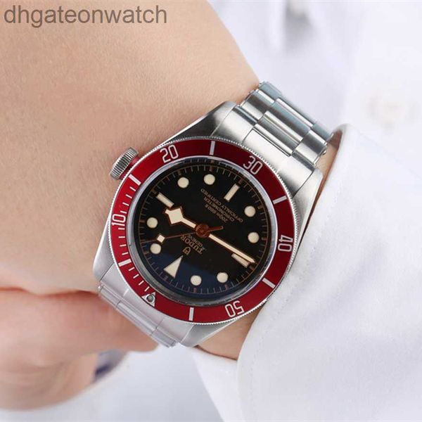 UNISEX Fashion Tudery Designer Watches Emperor 41mm Little Red Shield Watch Mens Series Mechanical Mechanical Watch 79230 con logo originale