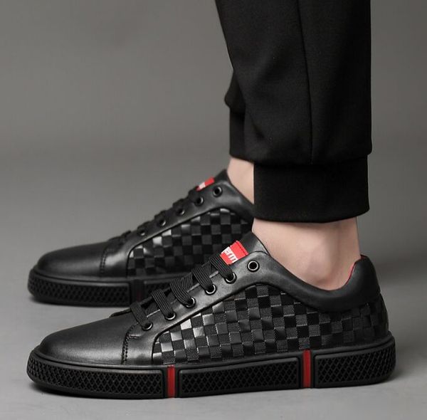 Orijinal Deri Erkek Ayakkabı Lüks Modaya Modaya Gizli Sligg Siper Resmi Loafers Erkekler Moccasins İtalyan Siyah Erkek Sürüş Ayakkabı Sabahları Erkek Parti Botları