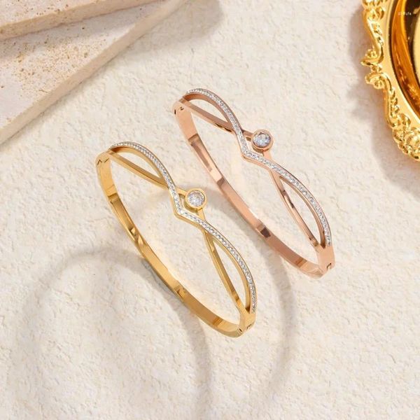 Bangle Simple Double Wave Line Line Cross Bangles для женщин с золоты