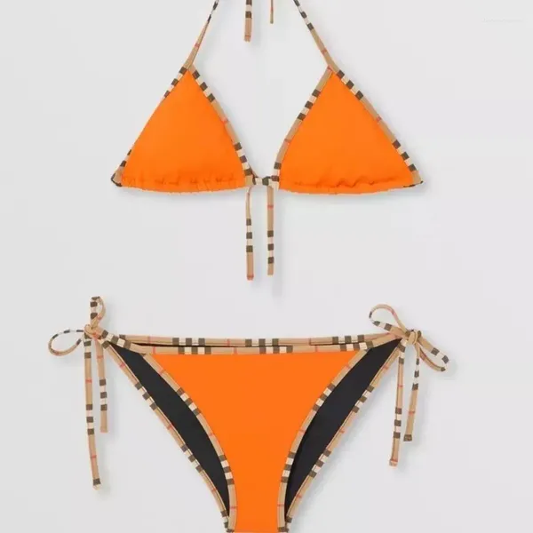 Kadın Mayo Mayo Seksi Küçük Göğüs Toplandı Geri Asılı Boyun Moda Çizme Baskılı Baskılı Üçgen Bikini