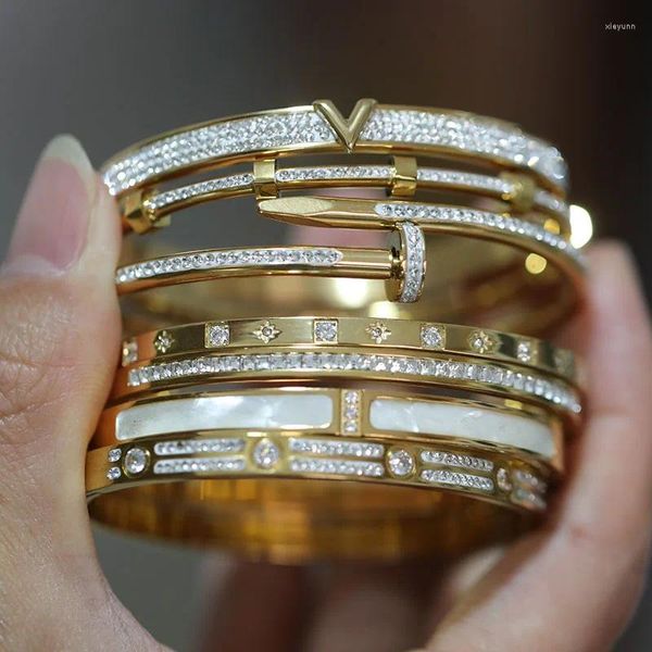 Bangle Classic Edelstahl einzigartiges Charmearmband für Frauen römische Kristallarmbänder rost-vorhande Handgelenk Juwely Geschenke Party