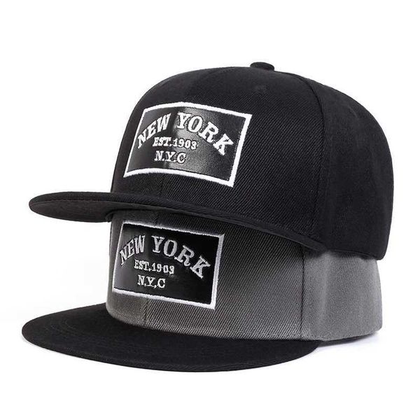 Caps de bola unissex New York Leather Label bordou Hip Hap Hat Fashion Outdoor Ajuste Baseball Casual CS CHATO DE SOL J240506