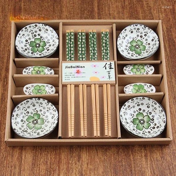 Utensílios de jantar conjuntos de pauzinhos coreanos Capuz de tabela de mesa de cerâmica Caixa de presente Blossom Sushi Sashimi SoySauce Dish Set (12pcs/conjunto)