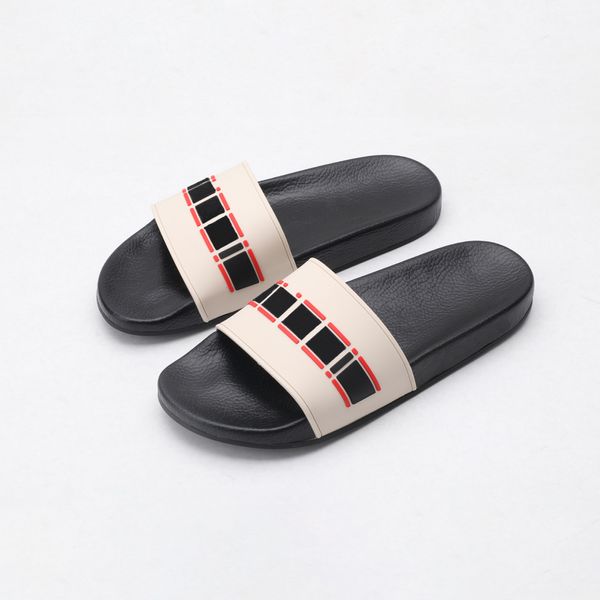 2024 Designer Neue Modeschuhe für Männer Frauen rutschen Blumenbrokat Flats Ausrüstung Bottom Tiger Snaker Ace Biene Flop Flip-Scuffs Casual Mode Pantoffers 35-46