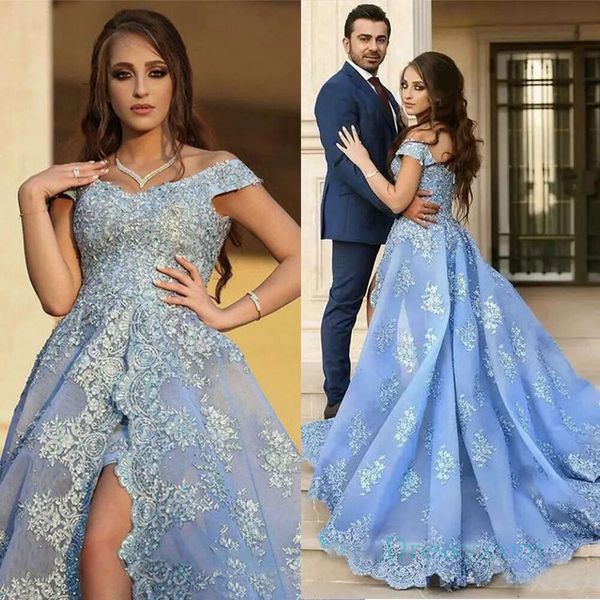 Spitzen-Prom-Kleider Juwelen Bewerber Wunderschöne A-Linie auf Tulle Front Split Rückenless Reißverschluss Court Kleid Mitte gemachtes Partykleid Vestido de Noite