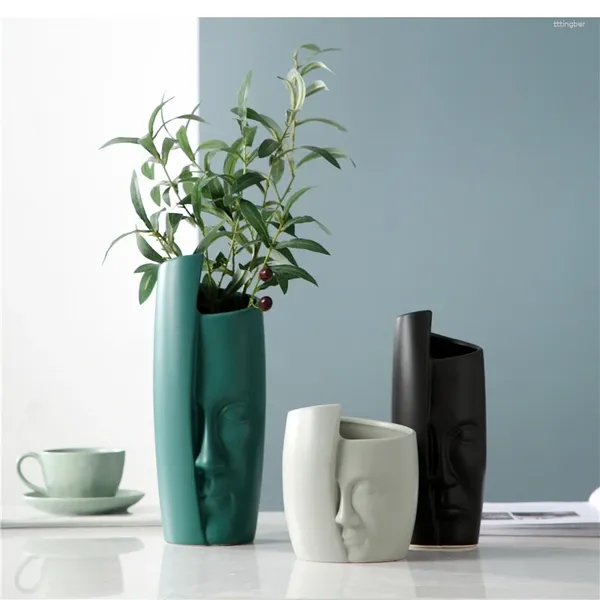 Vasen Nordic Ceramic Vase abstrakte Gesicht gefrosteter Porzellan -Ornament Wohnzimmer Arbeitsplatte moderne Heimdekoration