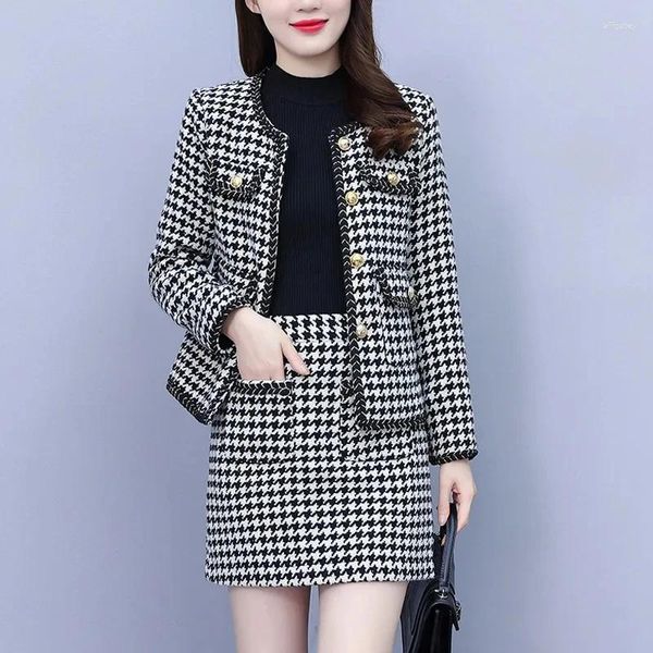 Vestidos de trabalho Primavera Summer Summer Chic Casual Houndstooth Skirt Suit Feminino Vestimento Externo Manuar Botão Coreano LOUSPIDO Conjuntos 5xl de duas peças