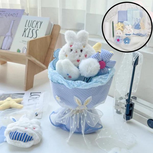 Dekoratif Çiçekler Yaratıcı Sevimli Peluş Simüle Bebek Buket Karikatür Plushie Toys Diy Malzeme Çantası Kızlar Doğum Günü Hediyesi Sevgililer Günü