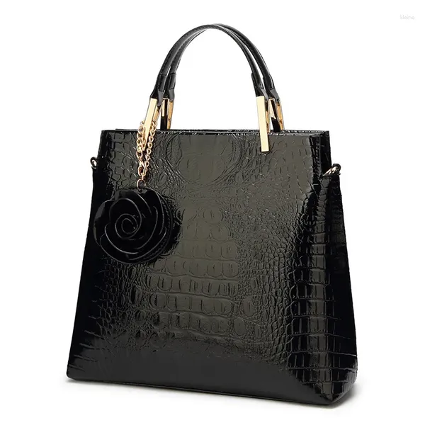 Bolsas de ombro 2024 Bolsa de crocodilo lacada da senhora Straddle single smell ladies '