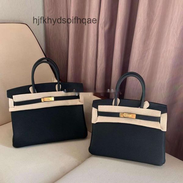 Klasik çanta Berkkins Tasarımcı Lady Togo Cowhide Tote Çanta H-ZIP LYCHEE TAHIP ORUN DERİ Taşınabilir Kilit Toka Siyah Çok Yönlü Sıradan Işık 30cm GZDS