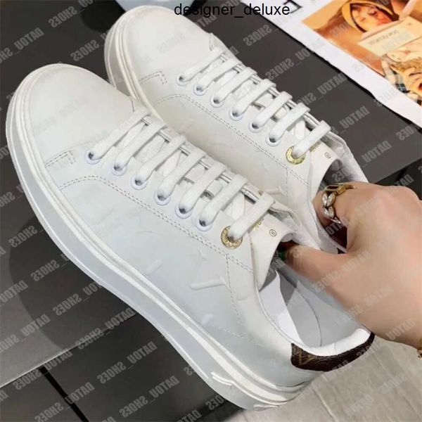 Frauen Sportschuhe Designerbriefblätter Sneaker für Männer Zeit aus Frau Rubber Flatlouislies Luis Louies Louiselies Vuttonlies Viutonlies Vittonlies Vutionly