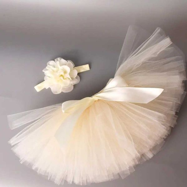 abito tutu in avorio neonato solido bambine soffice gonna tutu fascia set da foto neonato costume da bambino tulle tulle tuto per 0-12m D240507