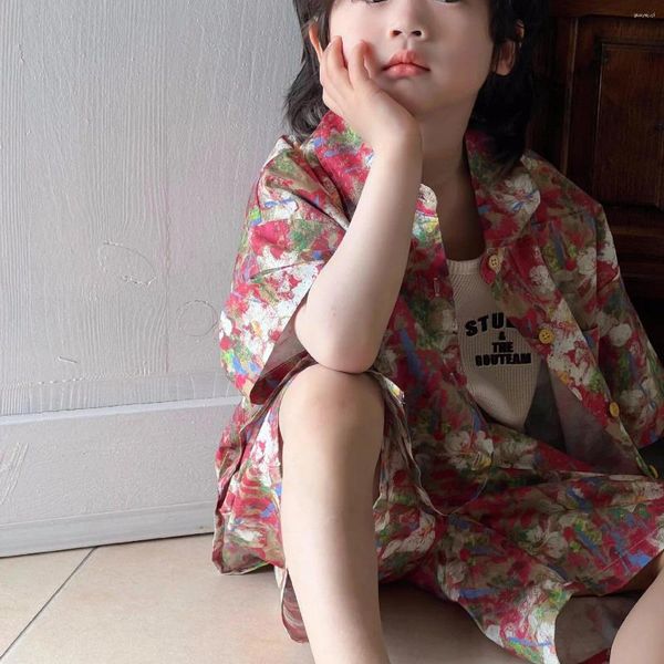 Roupas conjuntos de crianças coreanas usam 2024 meninos e meninas de verão definir camisa de pintura a óleo vintage Duas peças