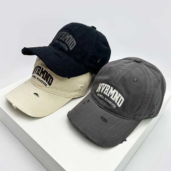 Top Caps Yeni Erkekler Kadın Kırık Stil İşlemeli Mektuplar Sıkıntı Beyzbol Şapkaları Çok Nefes alabilen Güneşlik Koreli Snback CS Moda J240506