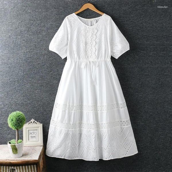 Vestidos de festa Bohemian Long White Dress Femme Roupos de algodão elegante Round Cloth Hollow Out Bordado para Mulher Casual Vestido